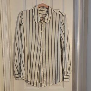 Suzy Shier Button-Up Blouse White with Black Pinstripes (NWT, size Small)
